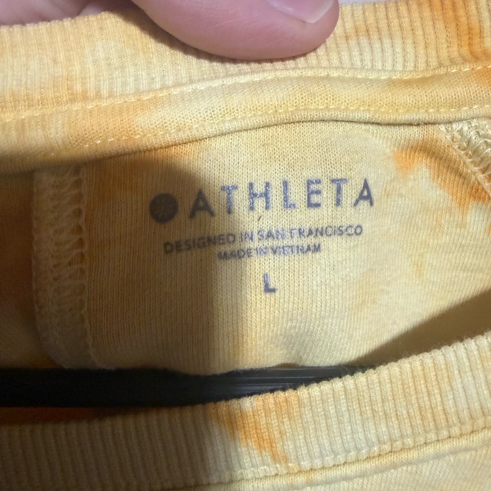 Athleta Golden‎ Tie-Dye Sweatshirt - Picture 3 of 4